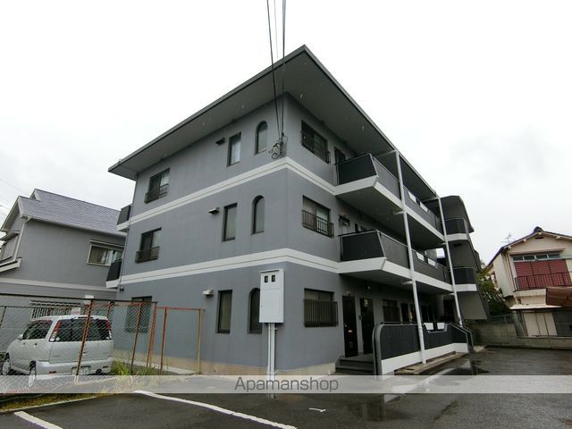 トモエマンションの外観写真