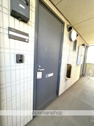 アヴァンツァーレ浦田[1K/24.92m2]の玄関