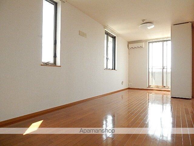 東京都東大和市芋窪６丁目[1LDK/50.35m2]のリビング・居間