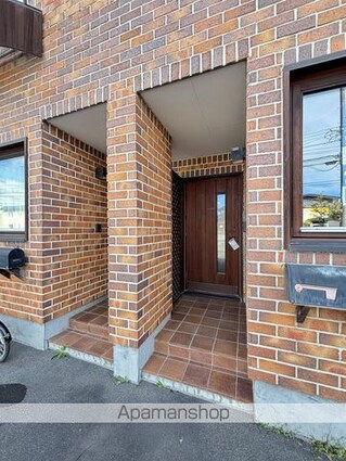 ウエスタンムービーズ[3LDK/79.2m2]のエントランス2