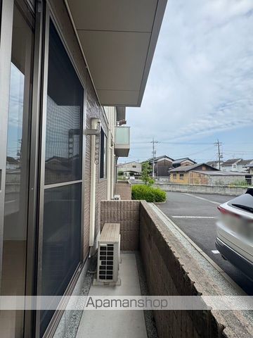 グランブーケ B棟の内装写真