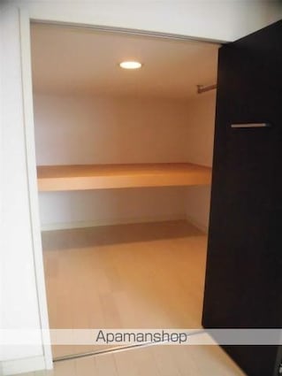 ＩＶＹ　ＳＱＵＡＲＥ[1R/31.98m2]の収納