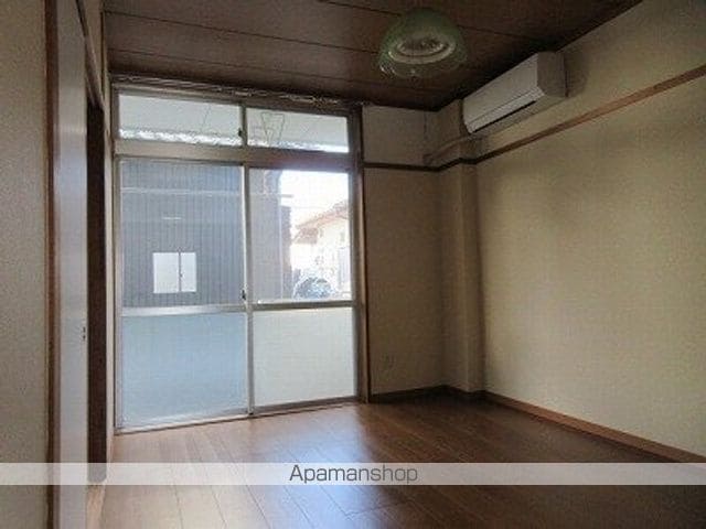 メゾン サンリフレッシュの内装写真