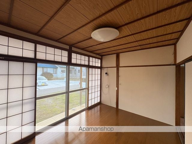 長野電鉄長野線 附属中学前駅 徒歩49分 1階建 築47年の内装写真