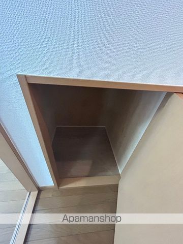 メゾン・ド・ルミエールCの内装写真