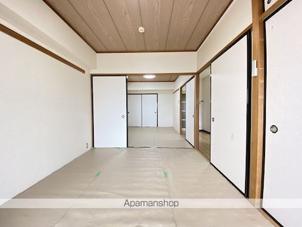 パークハイツ東口[4DK/66.48m2]の内装1