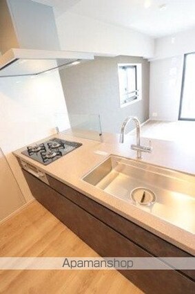 ＧＥＮＯＶＩＡ赤羽[2LDK/55.1m2]のキッチン