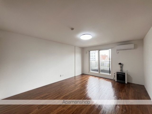 HOROHIRA BRIDGE RESIDENCEの内装写真