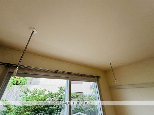 フレグランス パルの内装写真