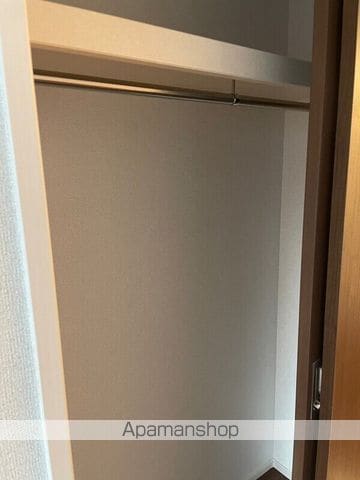 エストゥルースプラス田端の内装写真