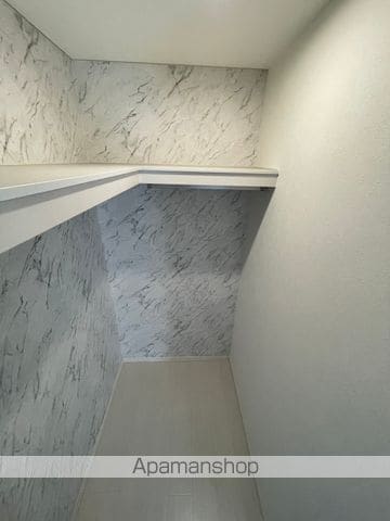 フレグランスにしみやの内装写真