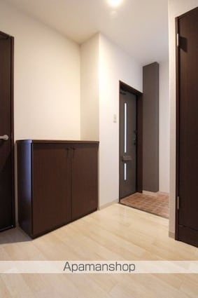 フォブール余戸東Ｂ棟[2LDK/51.21m2]の玄関