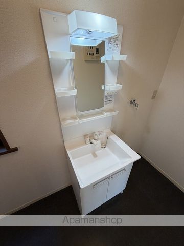 アメニティ100の内装写真