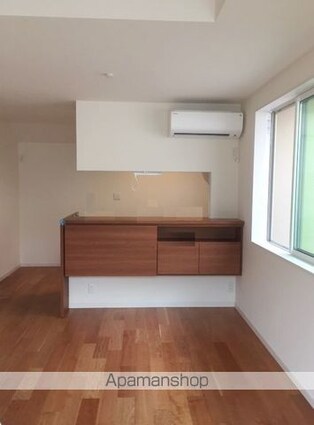 和泉戸建[2LDK/96.96m2]のリビング・居間
