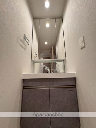 コートレジデンス南大塚[1LDK/40m2]の洗面所