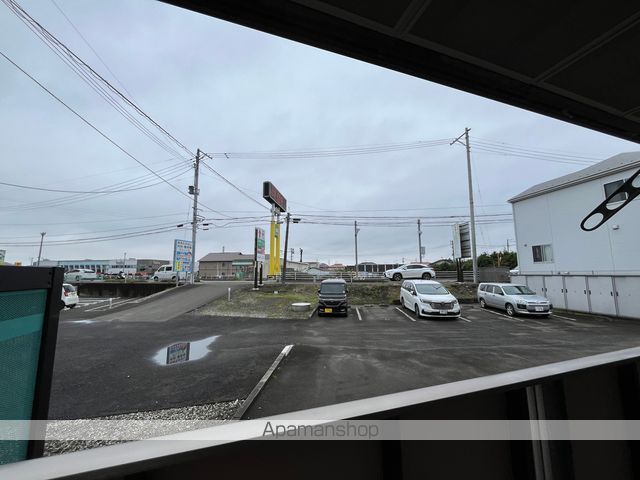 レトア・Wのその他写真