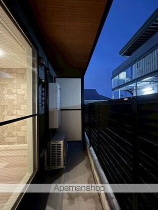 ＩＮＦＩＮＩＴＹ　ＫＯＹＡＳＵＭＡＣＨＩ[1K/25.38m2]のバルコニー