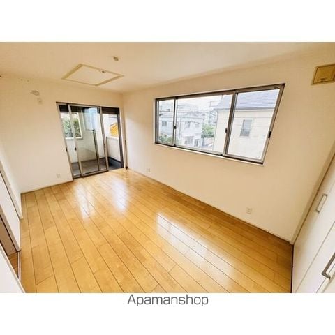 上本町貸家の内装写真