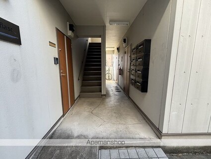 クレフラスト大曽根北Ａ棟[1K/24.09m2]のエントランス