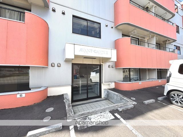 AVANT GARDEIIの玄関写真