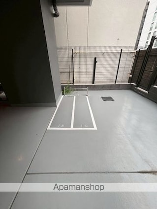 ジオエント秋葉原[1DK/31.04m2]の駐車場2