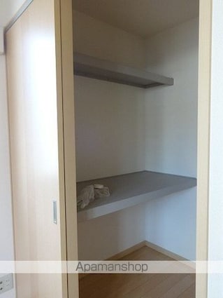 シャーメゾン・ソルテ[1LDK/42.03m2]の収納