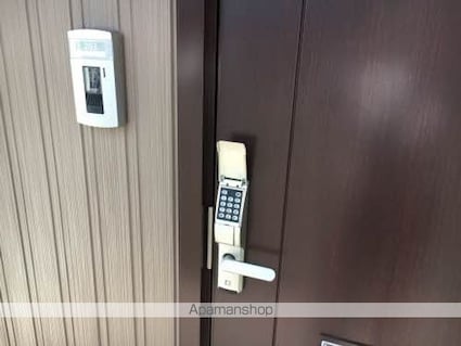 リブ・シャーメゾン[2LDK/67.14m2]の玄関