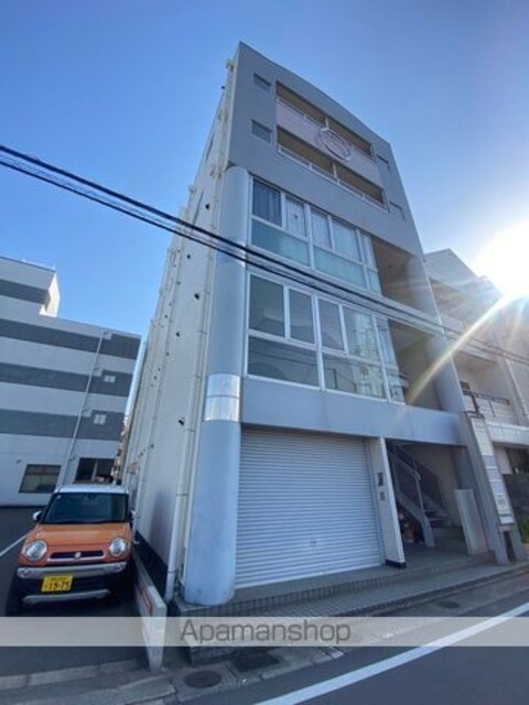 プラザ・パルビル[1R/76.02m2]の外観3