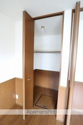 カルモタウンＡ[1LDK/40.61m2]の収納