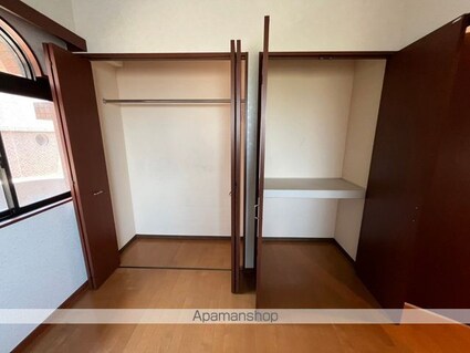 ゴールデンヴィラＭⅢ[1LDK/42.72m2]の収納