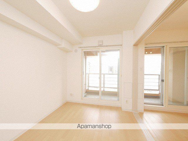 KG SQUARE S6の内装写真