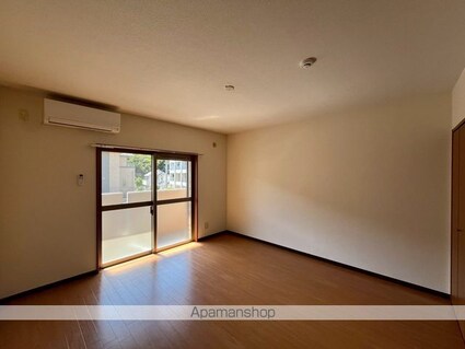 アースグローリエ[1K/30.35m2]のリビング・居間