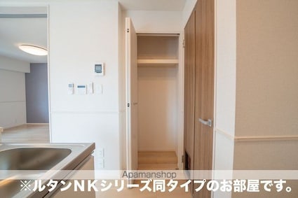 ナチュール　メゾン[2LDK/52.82m2]の内装1