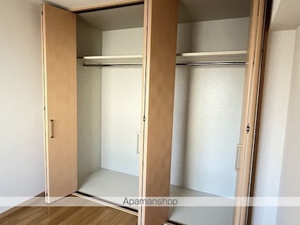メゾンヴィサージュ２[2LDK/59.85m2]の収納