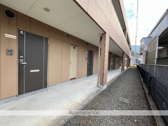 和歌山県海南市大野中[1K/24.84m2]のエントランス