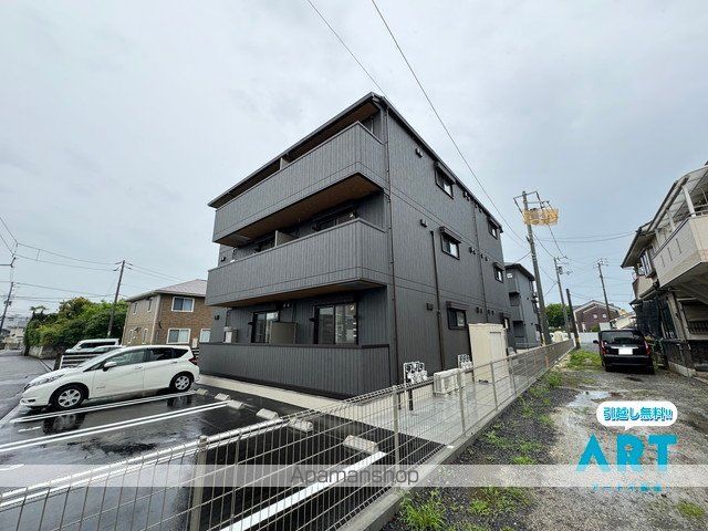 ベルナシェンテ南松山の外観写真