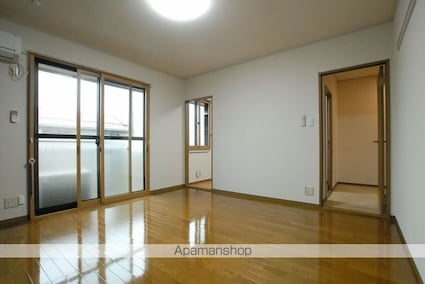 ロイヤルガーデン白狐Ａ棟[2K/48.85m2]のリビング・居間