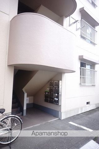 アヴェニュー元浜の玄関写真