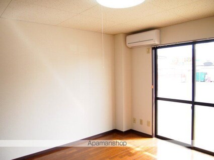 群馬県太田市新井町[1DK/26.49m2]のリビング・居間