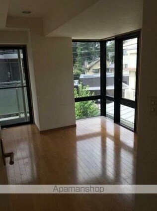 エスパシオ内藤町[2LDK/55.97m2]のリビング・居間