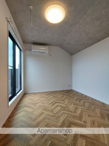 クレセントパーク末広の内装写真