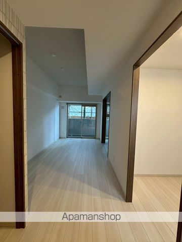 THE Apartment開の内装写真