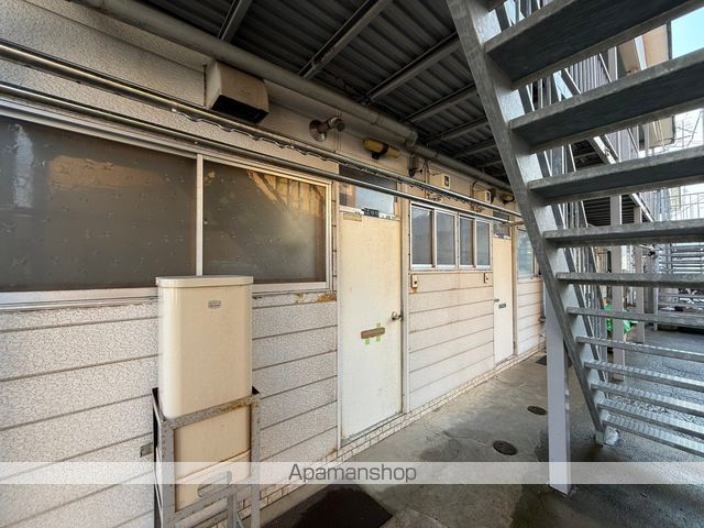 金浜荘6の玄関写真