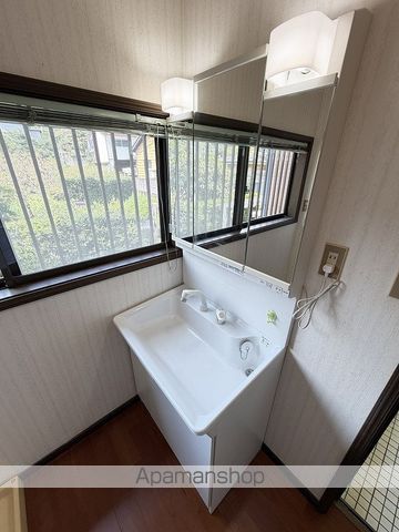隼人町小田貸家の内装写真