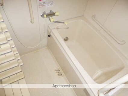 ラフィネ立川[3LDK/71.62m2]のバス