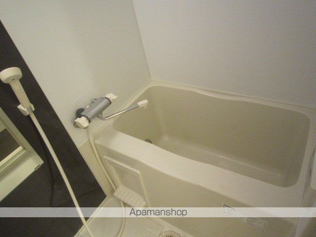 quons recessの内装写真