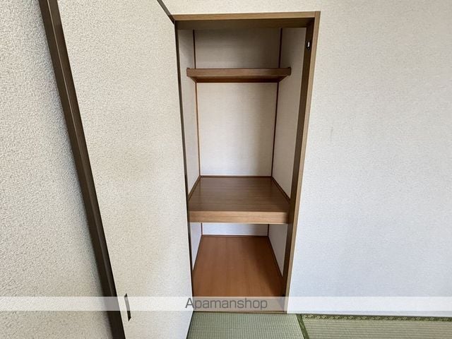 サン・ルミエール C棟の内装写真