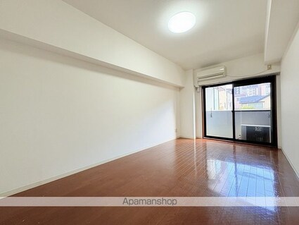 Ｌａ　Ｄｏｕｃｅｕｒ宮町[1K/24.64m2]のリビング・居間