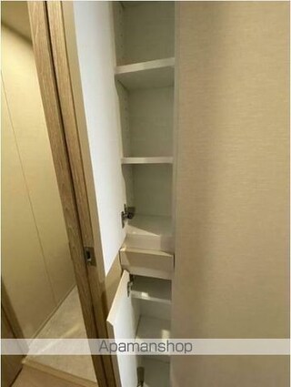 クレストコート門前仲町[1LDK/26.67m2]の玄関