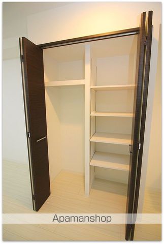 ラ・フォルム本町WESTの内装写真